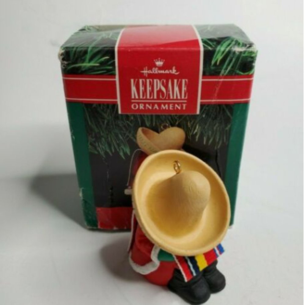 1991 Hallmark Keepsake Ornament Feliz Navidad
